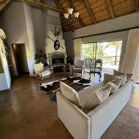 Mpofu Lodge Bergview Exterior photo